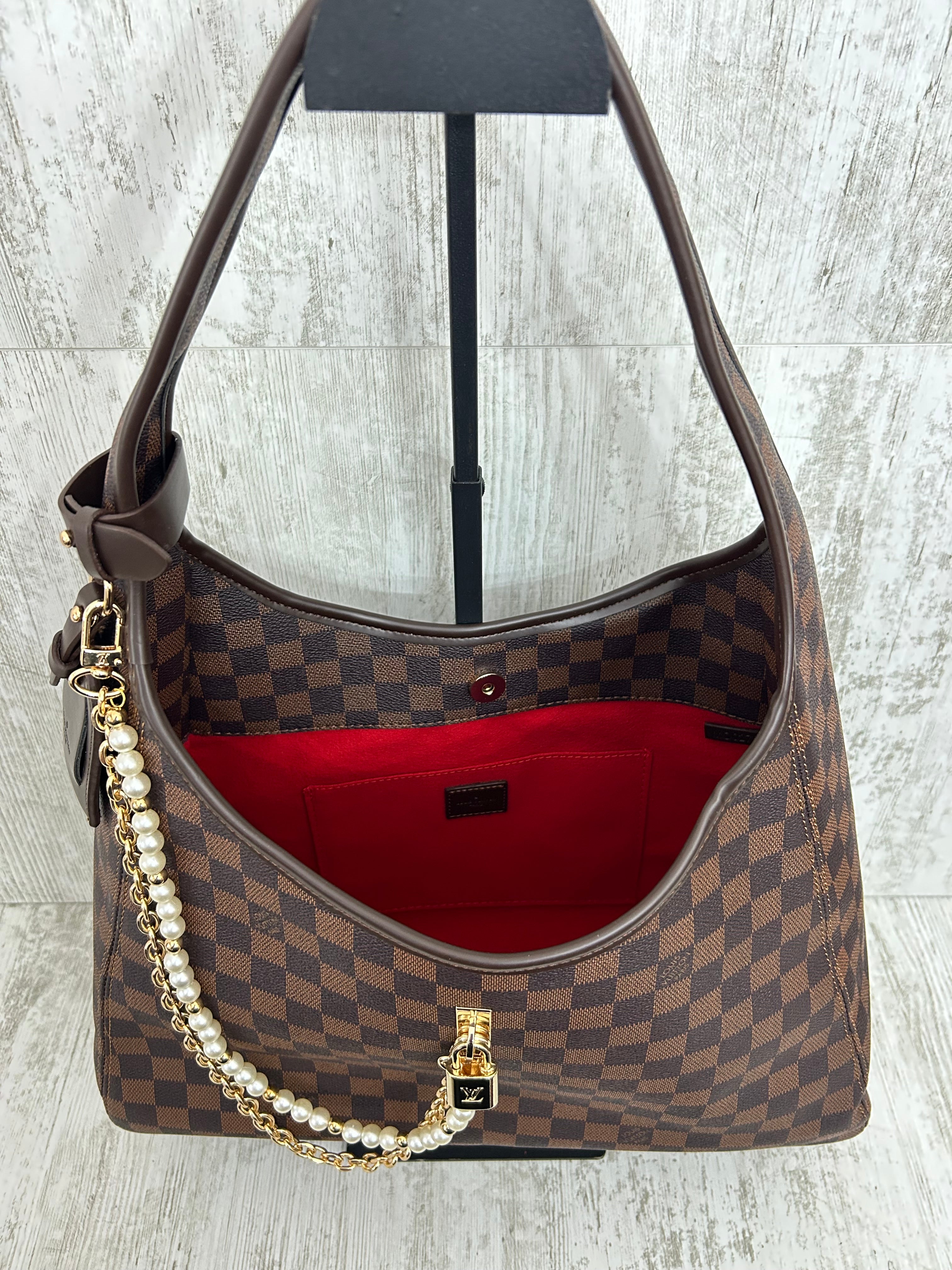 Louis Vuitton shopping