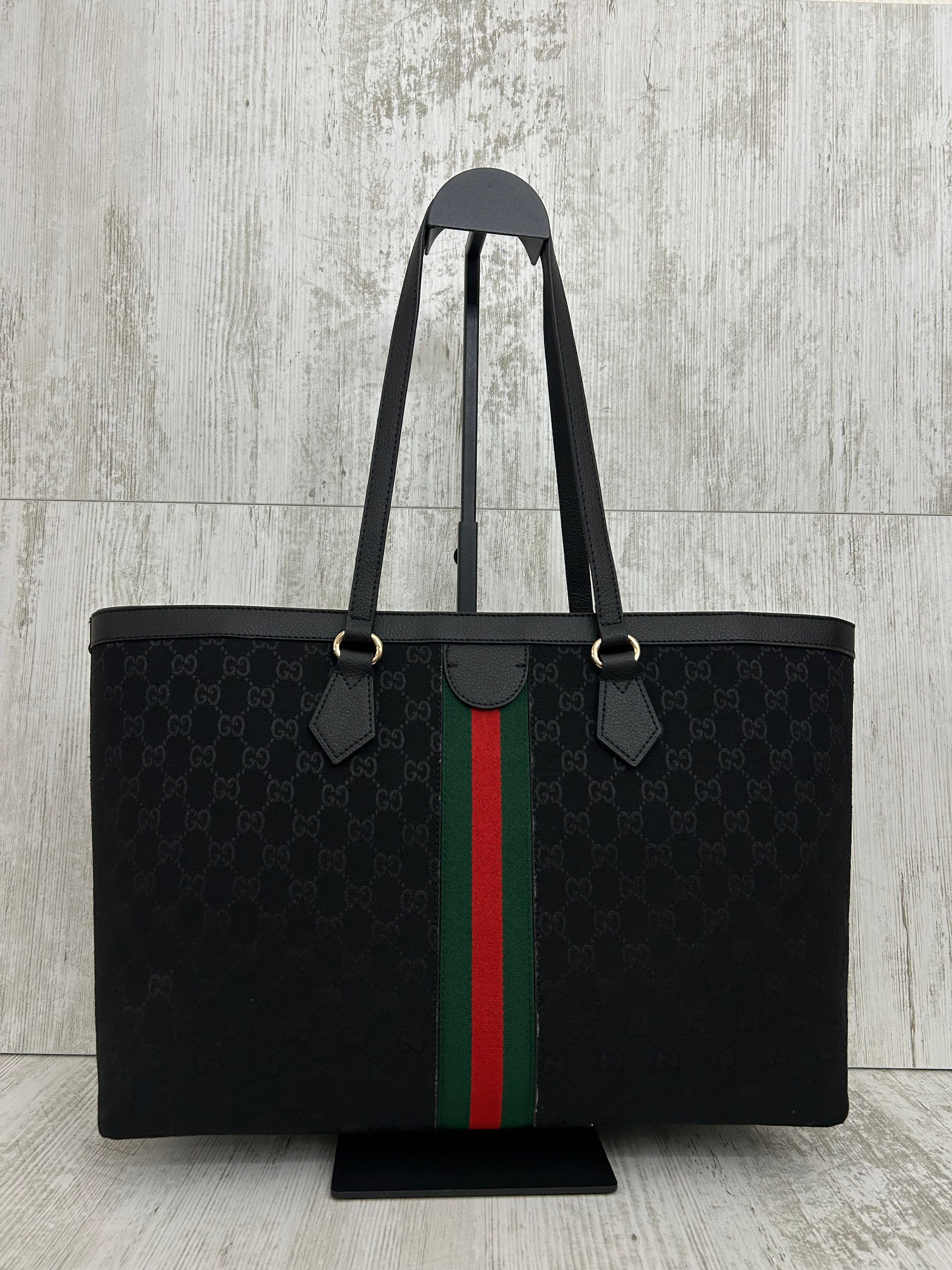 Gucci Shopping