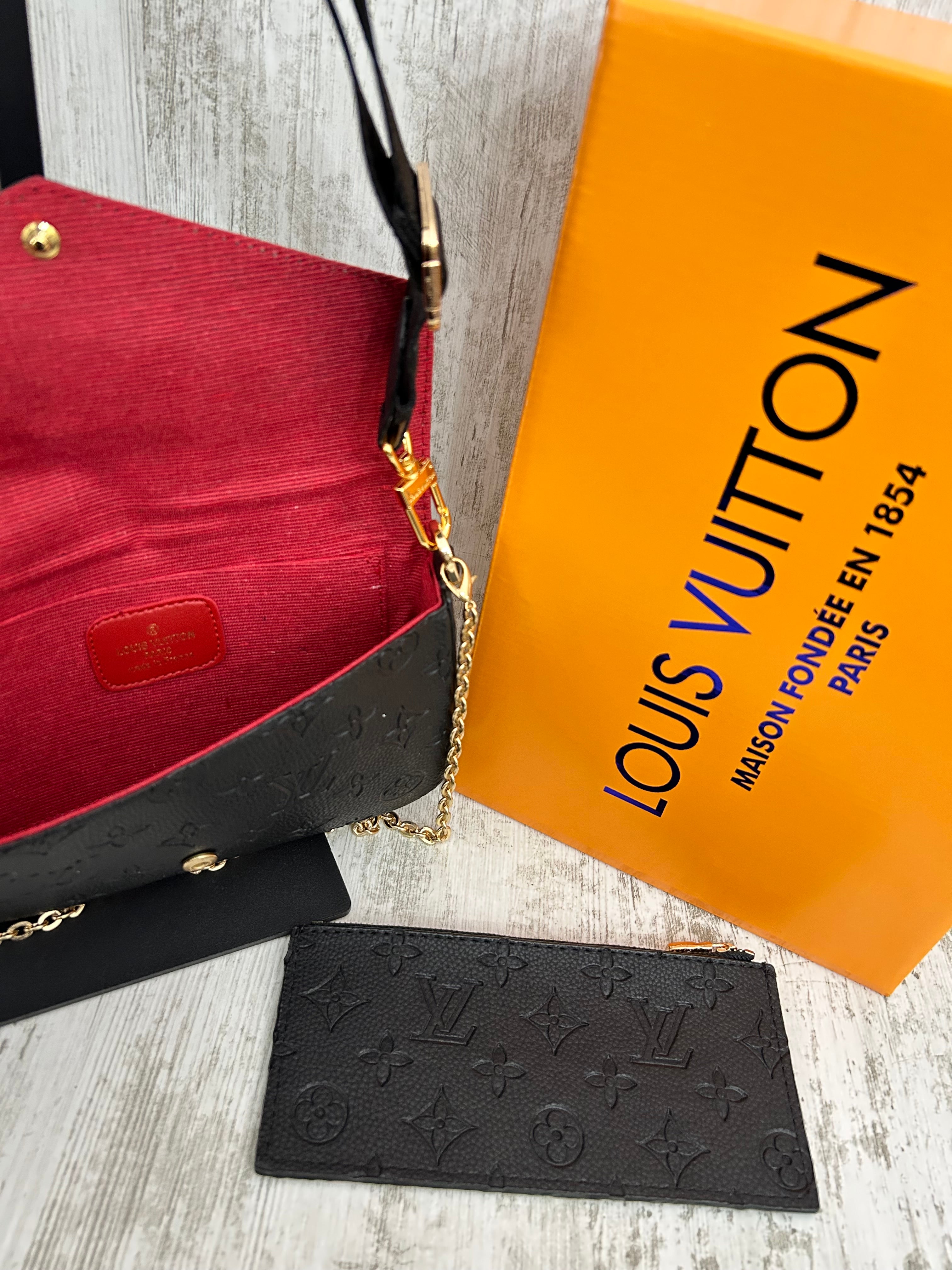 Louis Vuitton Set