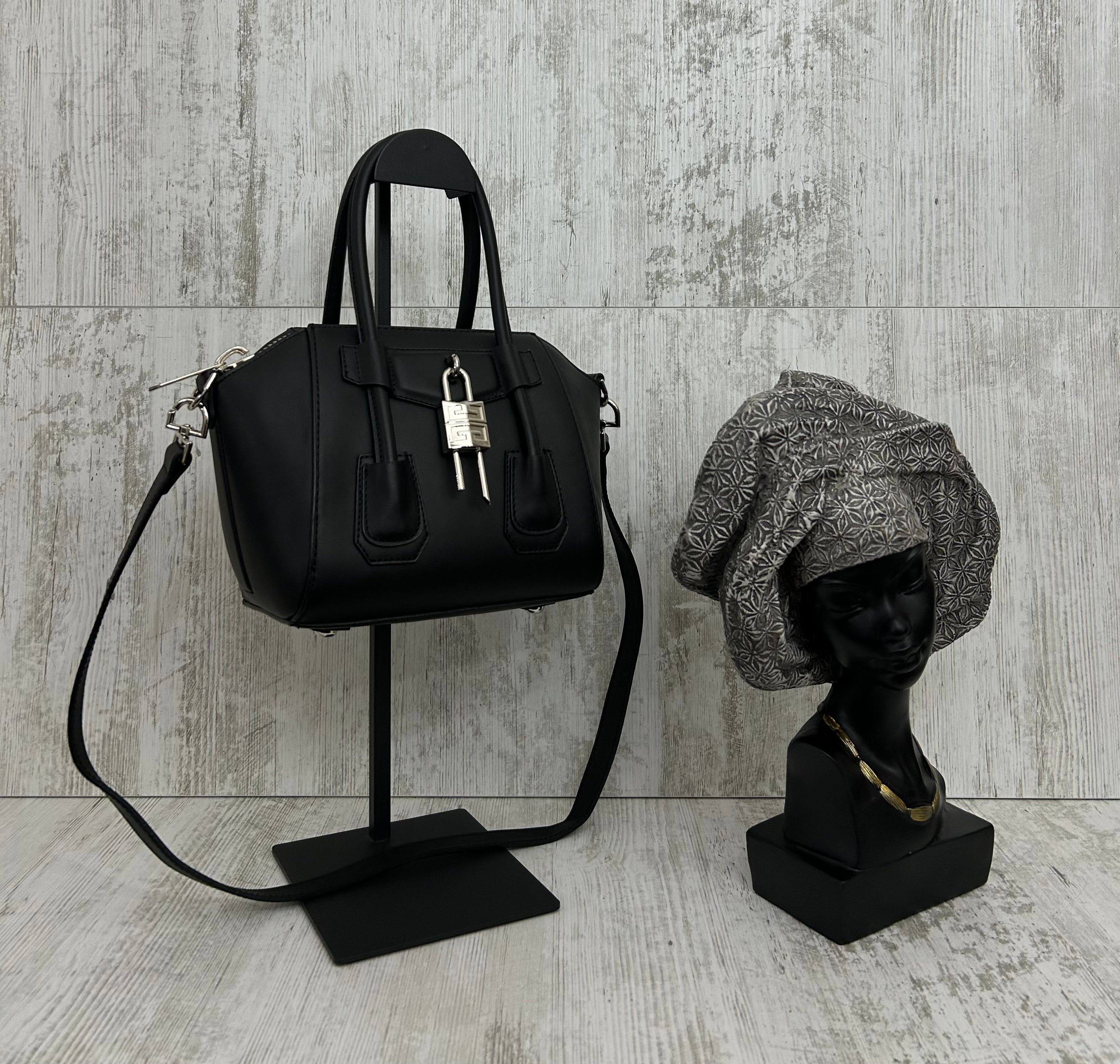 Givenchi