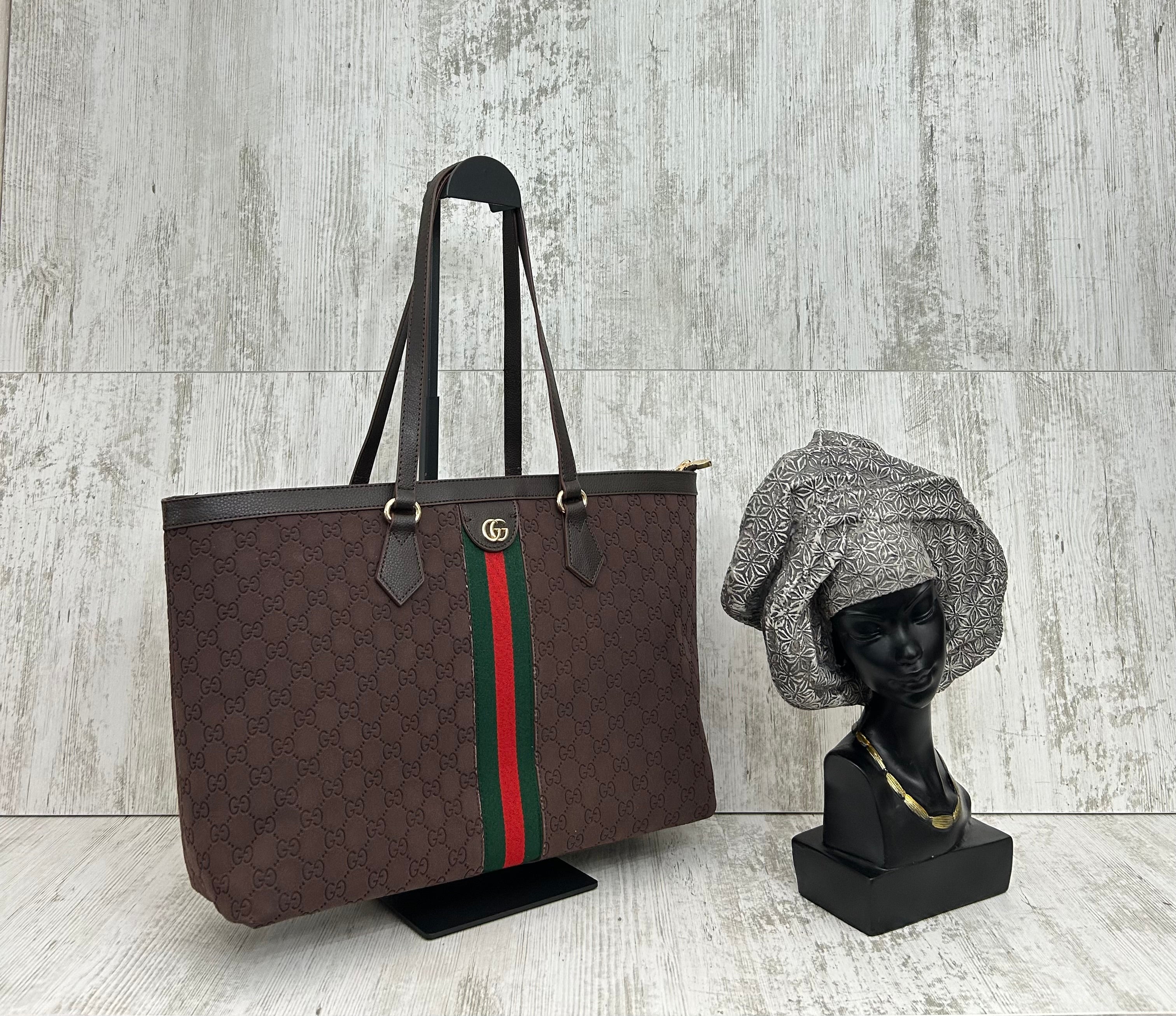 Gucci Shopping
