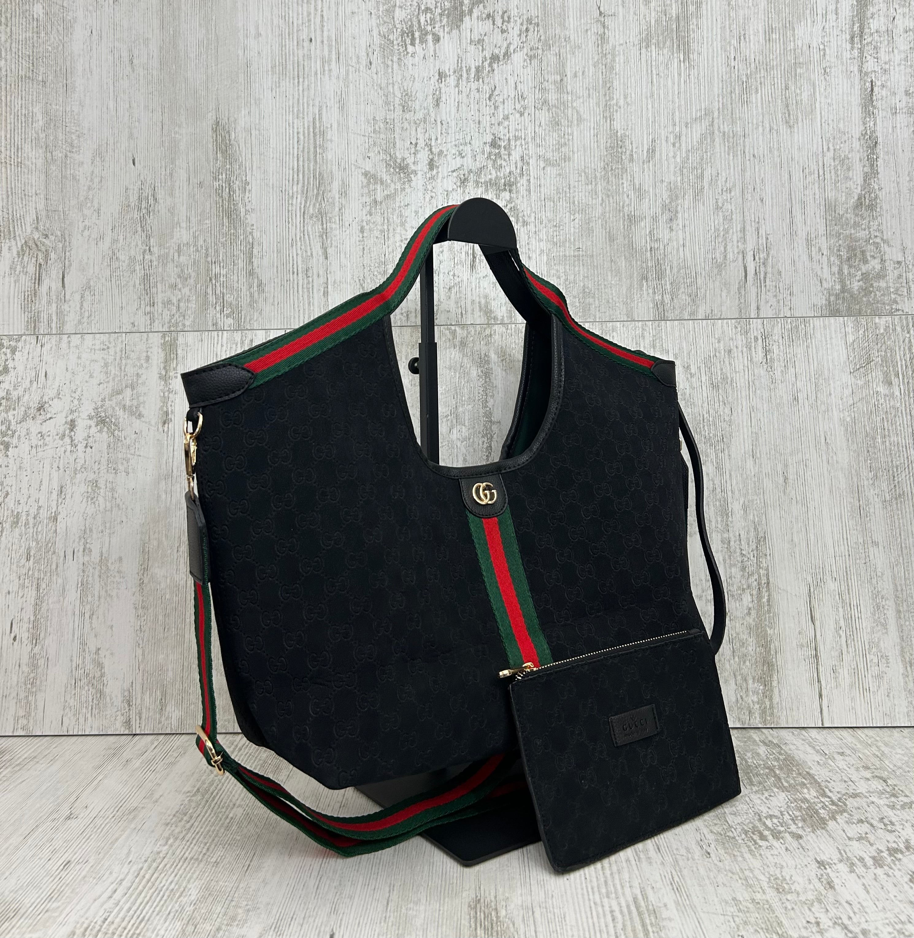 Gucci Shopping