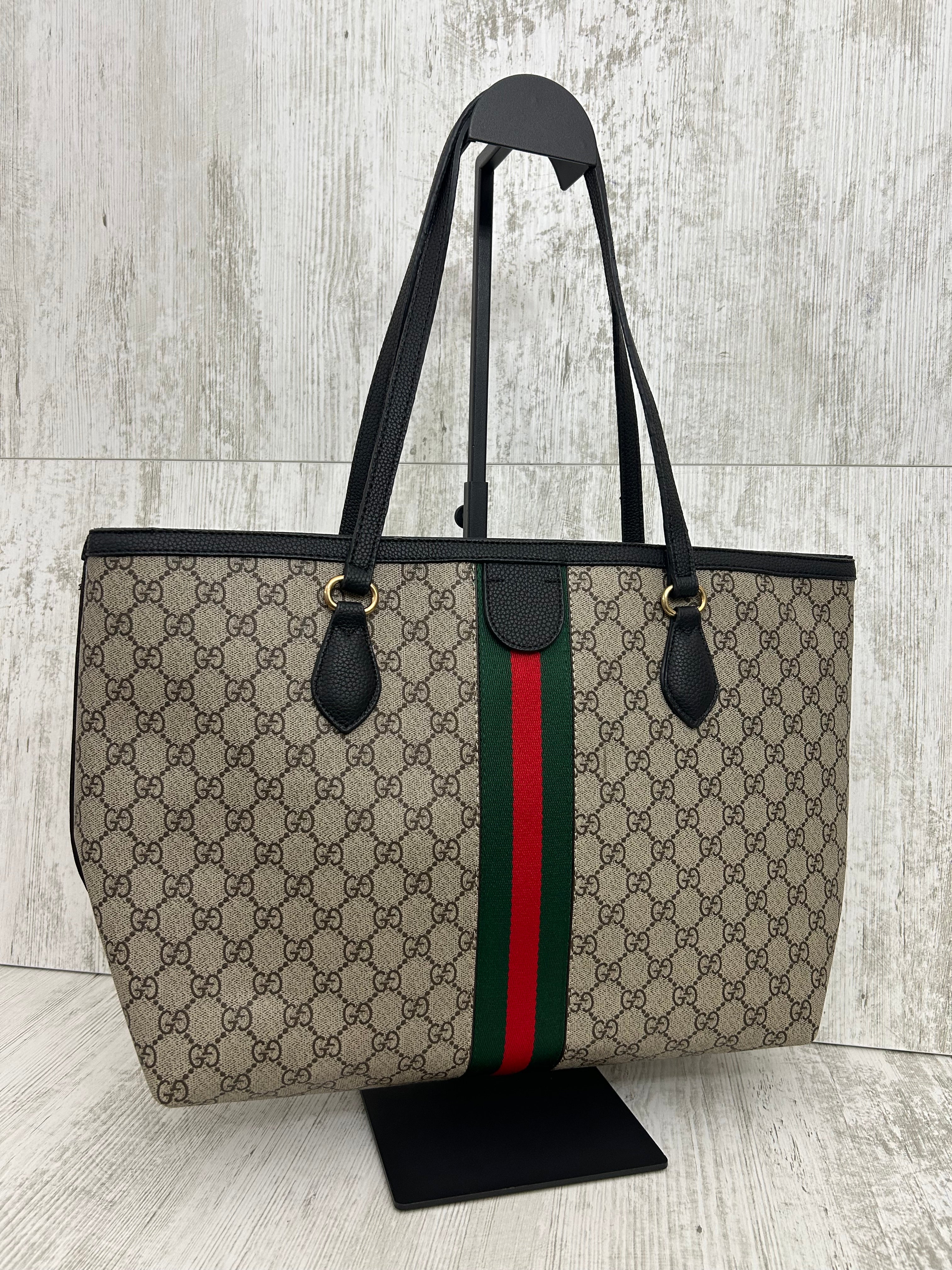 Gucci Shopping
