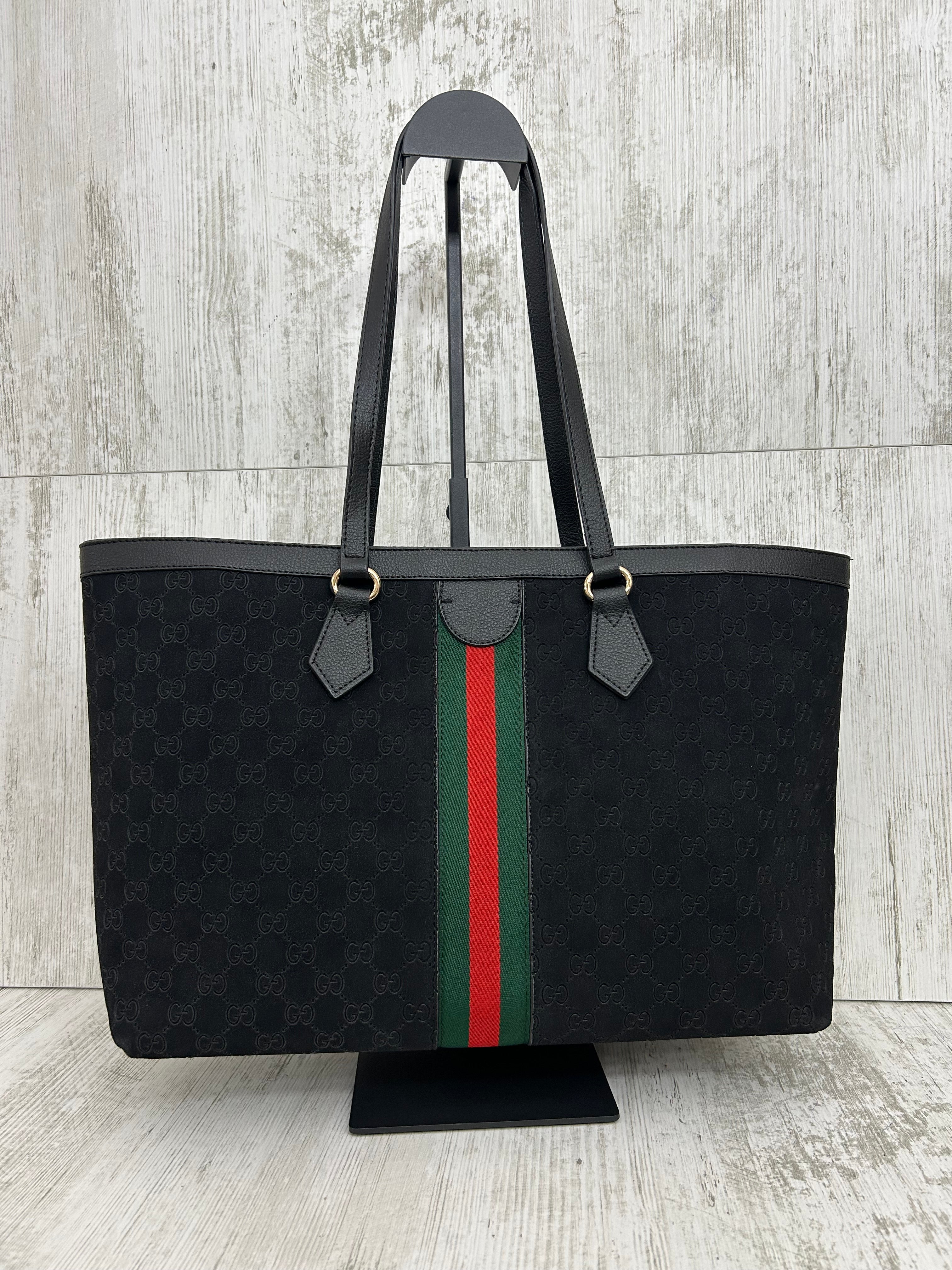 Gucci Shopping