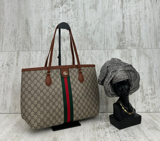 Gucci Shopping