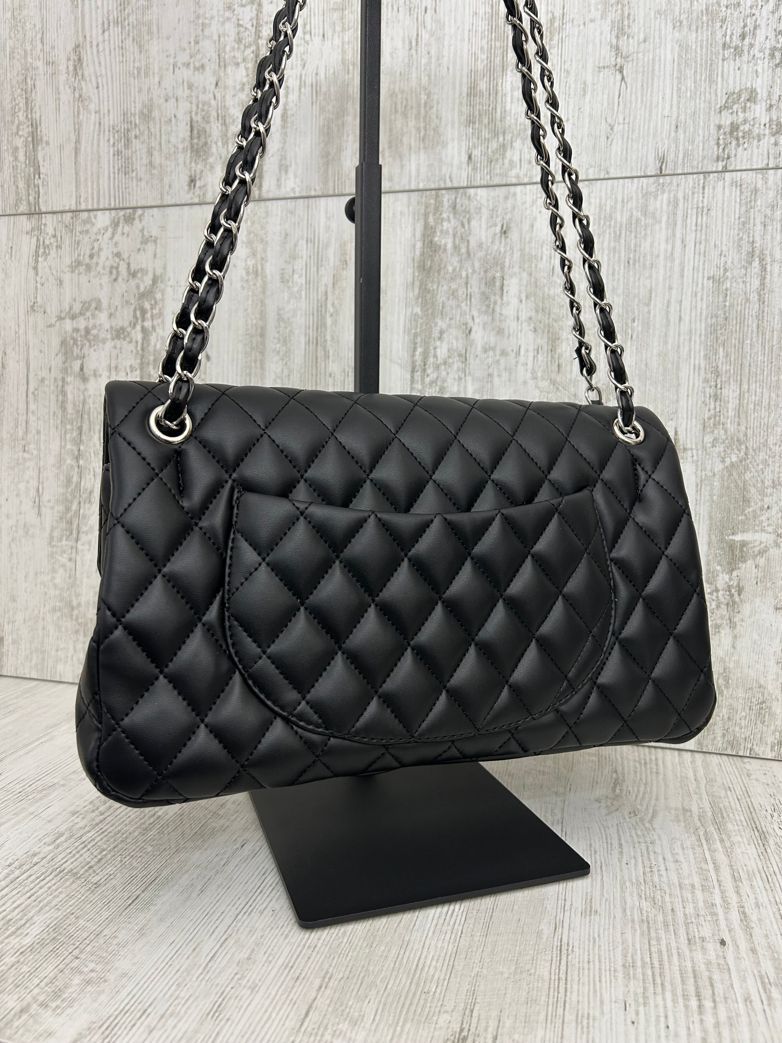 Chanel flap