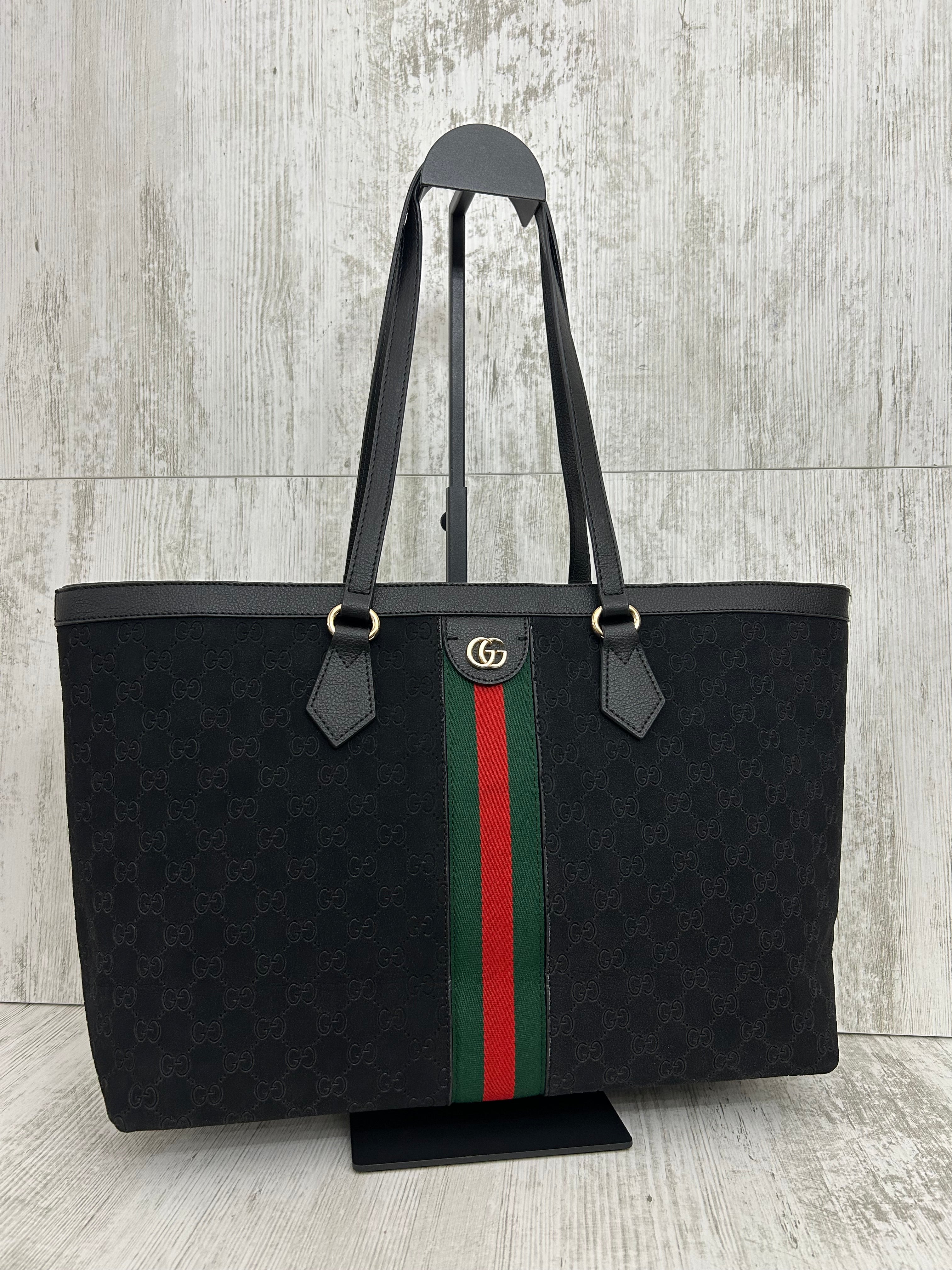 Gucci Shopping