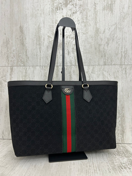 Gucci Shopping